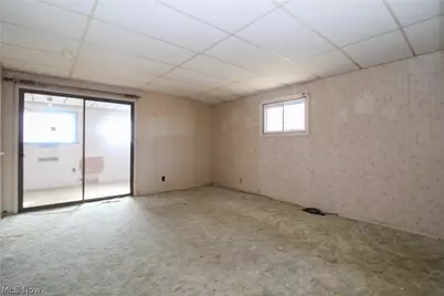 17638 Laurel Avenue, Lake Milton, OH 44429 - Photo 4