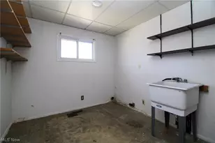 17638 Laurel Ave, Lake Milton, OH 44429 - Photo 12