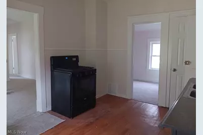 3451 W 63rd Street #up, Loveland, OH 44102 - Photo 2
