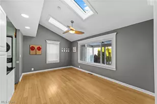 2236 Richland Ave, Oakwood, OH 44107 - Photo 12