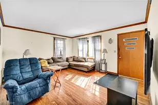 627 Lincoln Ave, Barberton, OH 44203 - Photo 6