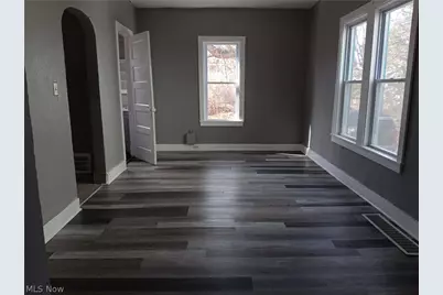 1124 E 114th Street, Loveland, OH 44108 - Photo 2