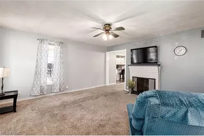 136 Hull Street, Crooksville, OH 43731 - Photo 6