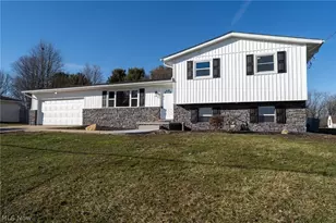 3359 Nimishillen Church Road NE, Hartville, OH 44632 - Photo 2