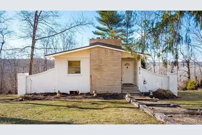 8010 Lakeview Drive, Nashport, OH 43830 - Photo 2