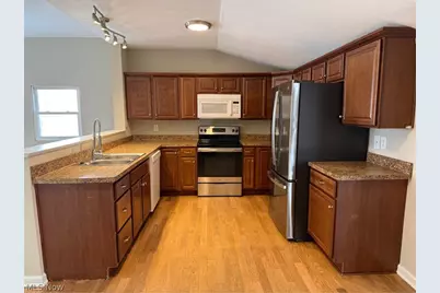 34114 Lake Shore Boulevard, Lakeline, OH 44095 - Photo 6