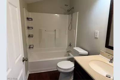 34114 Lake Shore Boulevard, Lakeline, OH 44095 - Photo 12