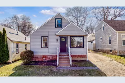 1610 Colonial Boulevard NE, Canton, OH 44714 - Photo 1