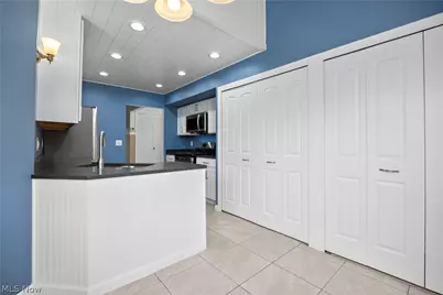 4559 Oakhill Boulevard, Lorain, OH 44053 - Photo 32