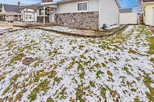 704 23rd St, Vienna, WV 26105 - Photo 24