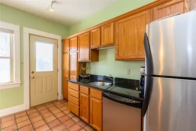 2548 Overlook Road, Loveland, OH 44106 - Photo 2