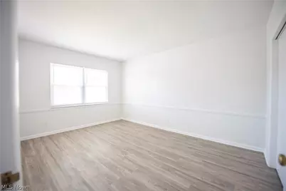 19901 Van Aken Boulevard #205, Huber Heights, OH 44122 - Photo 18