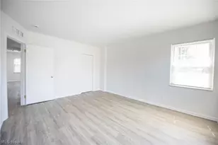 19901 Van Aken Blvd, Huber Heights, OH 44122 - Photo 24