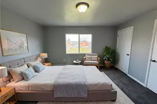 4878 Banbury Ct, Warrensville Heights, OH 44128 - Photo 4