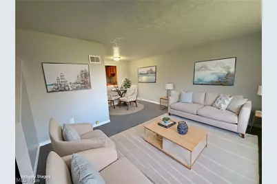 4878 Banbury Court #12, Warrensville Heights, OH 44128 - Photo 2