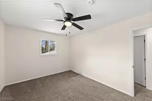 214 Traymore Blvd, Eastlake, OH 44095 - Photo 22