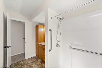 214 Traymore Boulevard, Eastlake, OH 44095 - Photo 24