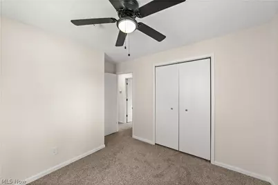 214 Traymore Boulevard, Eastlake, OH 44095 - Photo 18