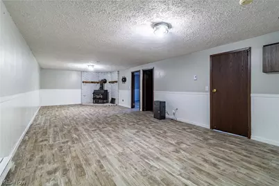 5814 Laura Avenue, Homeworth, OH 44634 - Photo 20