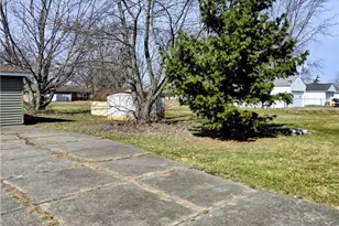 2606 Oberlin Ave, Lorain, OH 44052 - Photo 14