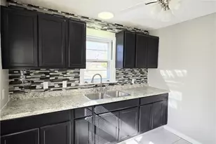 2606 Oberlin Ave, Lorain, OH 44052 - Photo 6