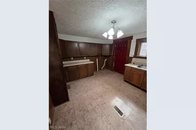 343 N High Street, Chillicothe, OH 45601 - Photo 24