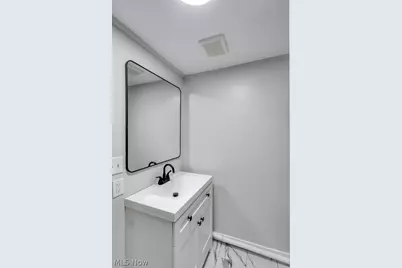 2808 Kirby Avenue NE, Canton, OH 44705 - Photo 20