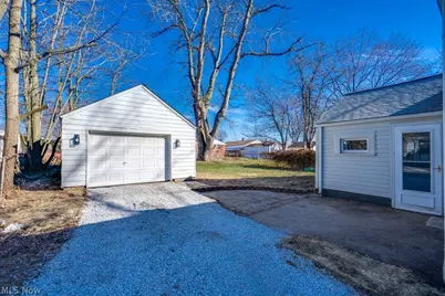 2808 Kirby Avenue NE, Canton, OH 44705 - Photo 26