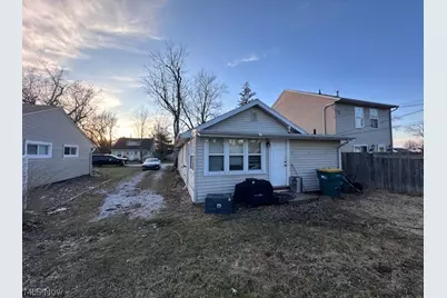 6147 Iroquois Trail, Mentor, OH 44060 - Photo 4