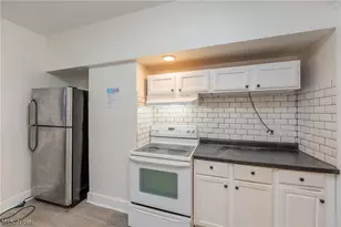 1794 W 54th St, Loveland, OH 44102 - Photo 16