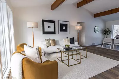 7939 Longview Road, Grandview Heights, OH 44147 - Photo 4