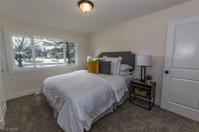 7939 Longview Road, Grandview Heights, OH 44147 - Photo 18