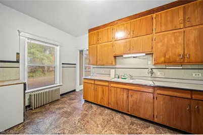 7224 Burridge Avenue, Mentor, OH 44060 - Photo 8