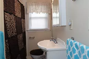 805 Clark St, Elyria, OH 44035 - Photo 14