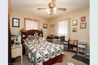 805 Clark Street, Elyria, OH 44035 - Photo 12