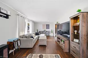 3905 Kent Rd, Stow, OH 44224 - Photo 8