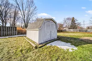 6220 Glenwood Dr, Mentor, OH 44060 - Photo 32