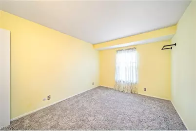 7987 Carriage Circle, Mentor, OH 44060 - Photo 12
