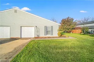 7987 Carriage Circle, Mentor, OH 44060 - Photo 24