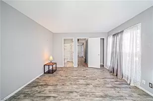 7987 Carriage Circle, Mentor, OH 44060 - Photo 18