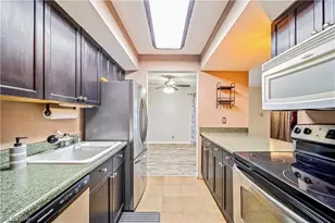 7987 Carriage Circle, Mentor, OH 44060 - Photo 8