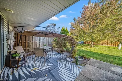 7987 Carriage Circle, Mentor, OH 44060 - Photo 2