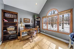 13537 Shirley Dr, Leroy, OH 44077 - Photo 6