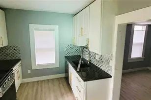 2109 W 42nd St, Loveland, OH 44113 - Photo 6