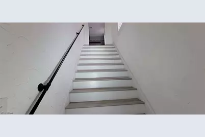 2109 W 42nd Street, Loveland, OH 44113 - Photo 10