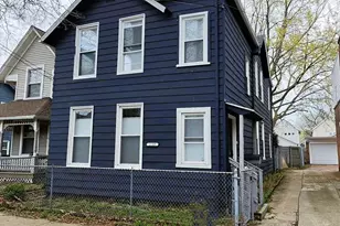 2109 W 42nd St, Loveland, OH 44113 - Photo 1