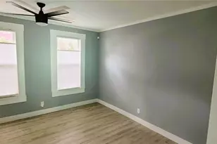 2109 W 42nd St, Loveland, OH 44113 - Photo 4