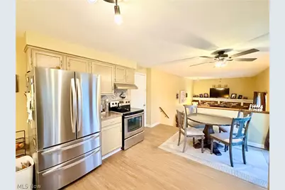 10247 Cherry Hill Dr., Concord, OH 44077 - Photo 6