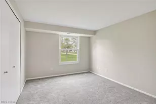 26195 Raintree Blvd, Olmsted Falls, OH 44138 - Photo 16