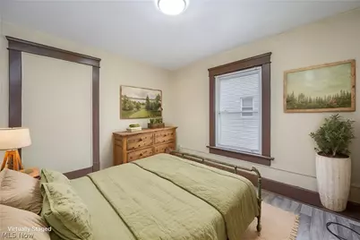 914 Delia Avenue, Akron, OH 44320 - Photo 18
